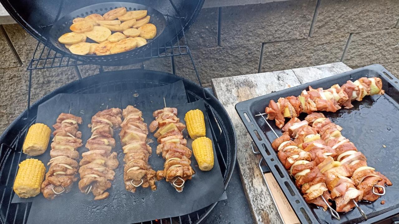 Penzion U Haliru Mladé Buky Exterior foto